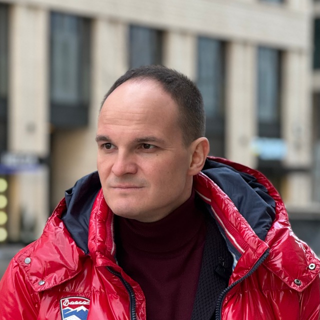 Александр Марков